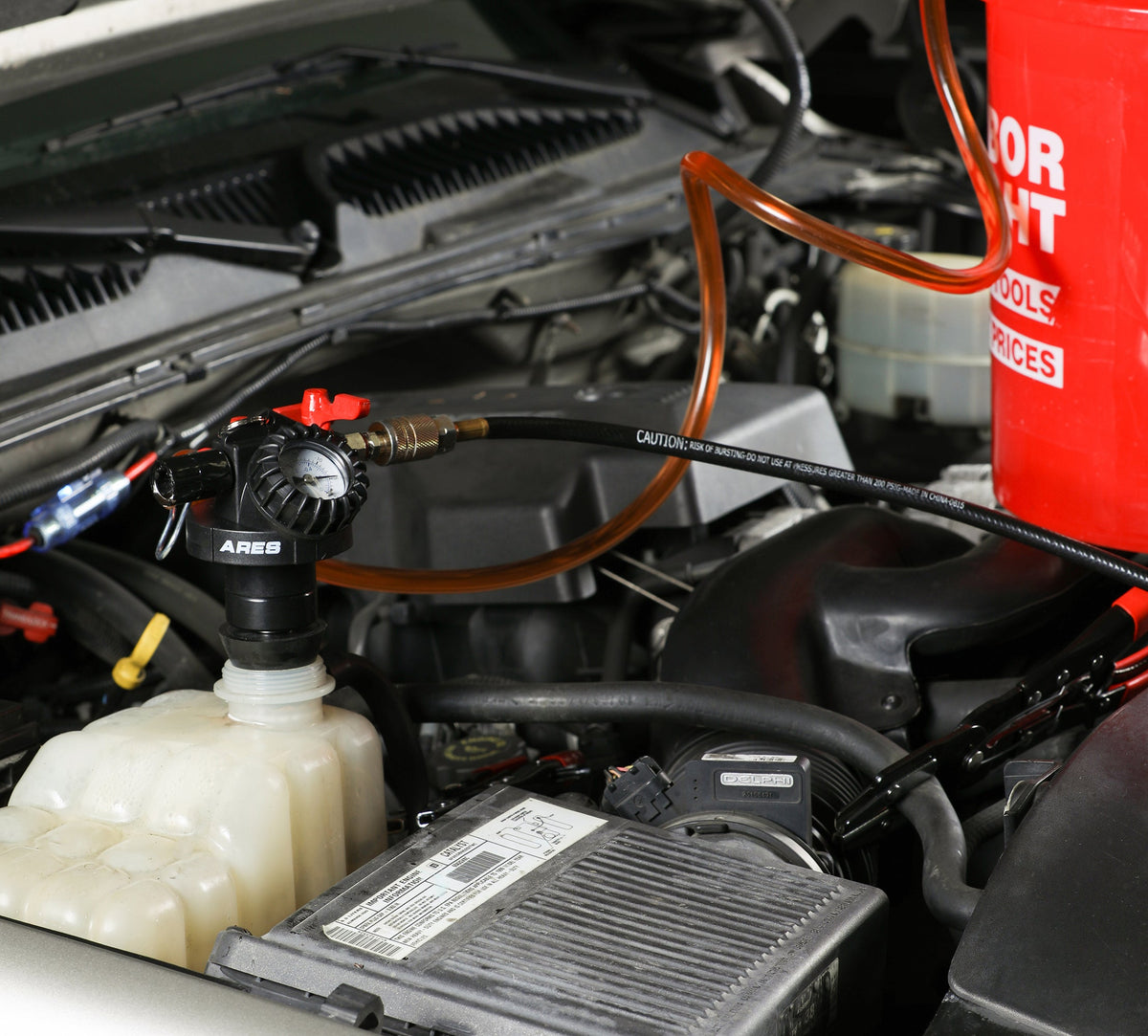 ARES 15027 - Cooling System Refill Kit