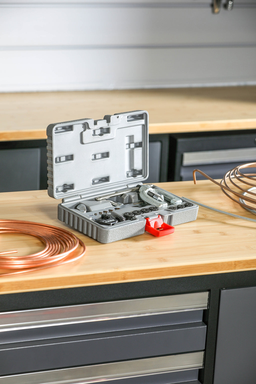 ARES 18019 - Double Flaring Tool Set with Extra Adapters