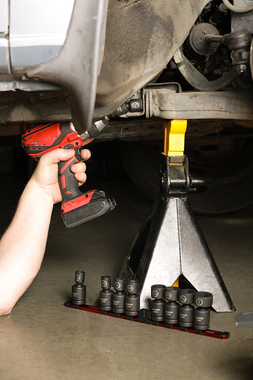 ARES 25137 - 10-Piece SAE Pinless Universal Swivel Impact Socket Set