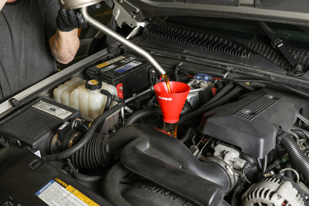 ARES 56024 - 9-Piece Oil Funnel Kit