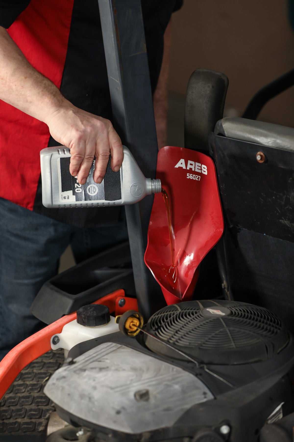 ARES 56027 - Universal Flexible Oil Funnel