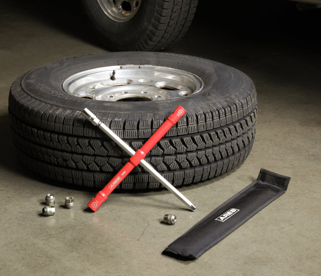 ARES 57000 - 26-Inch Universal Multi-Position Lug Wrench Set