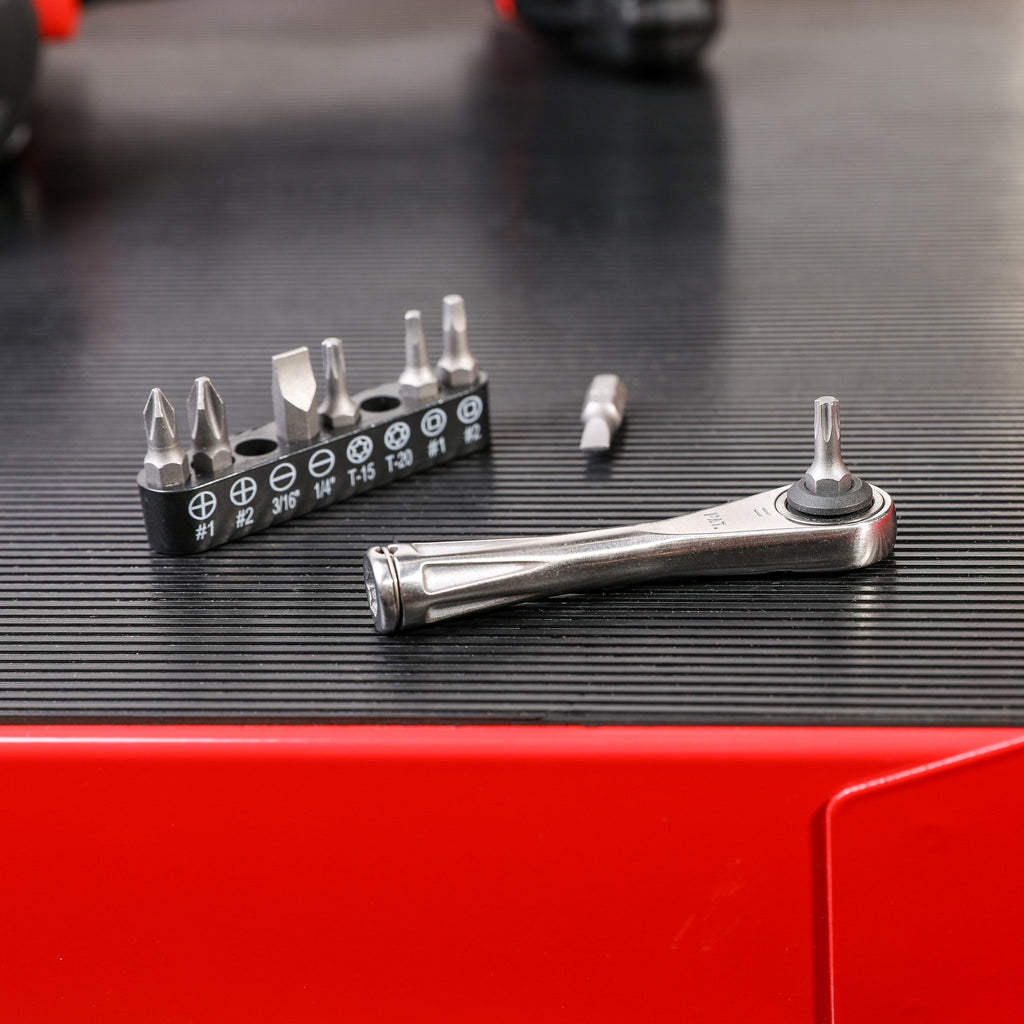 ARES 70040 - 1/4" Drive Torque Offset Micro Bit Driver