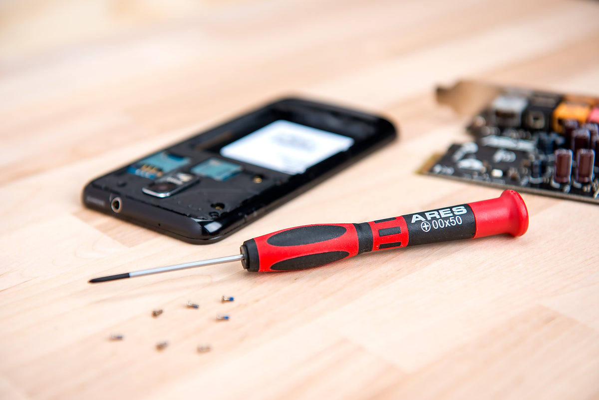 ARES 70600 - 7-Piece Precision Screwdriver Set