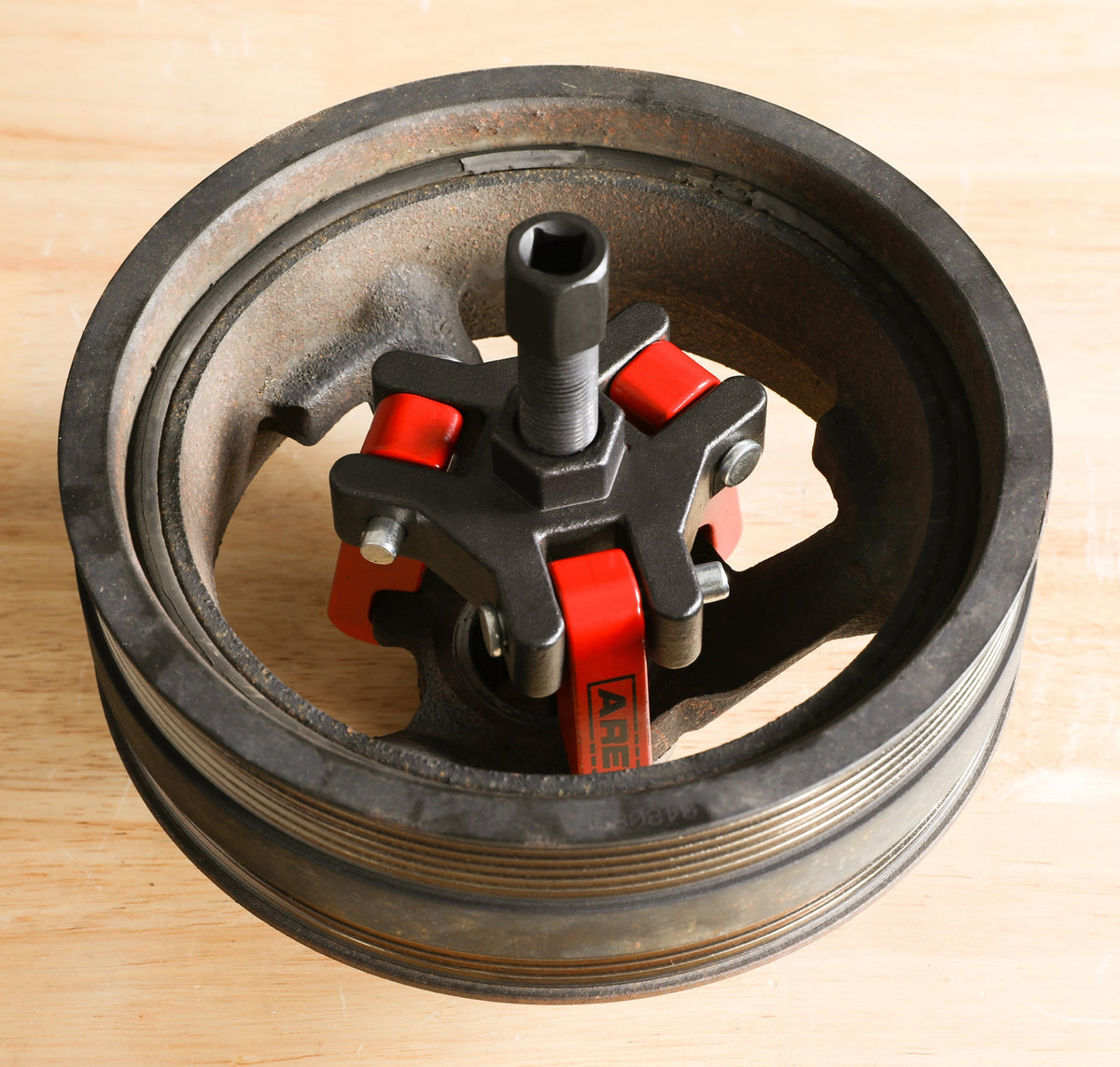 ARES 71002 - Harmonic Balancer Puller Kit